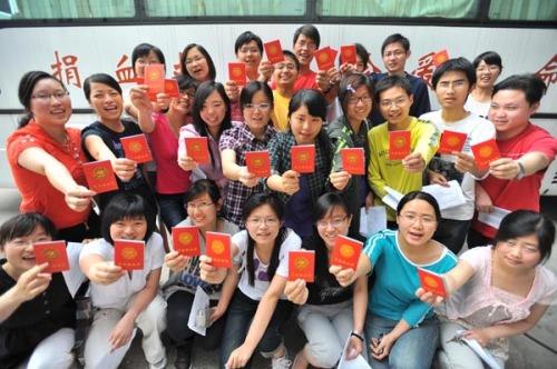 在獻(xiàn)血車獻(xiàn)血應(yīng)該注意什么？02